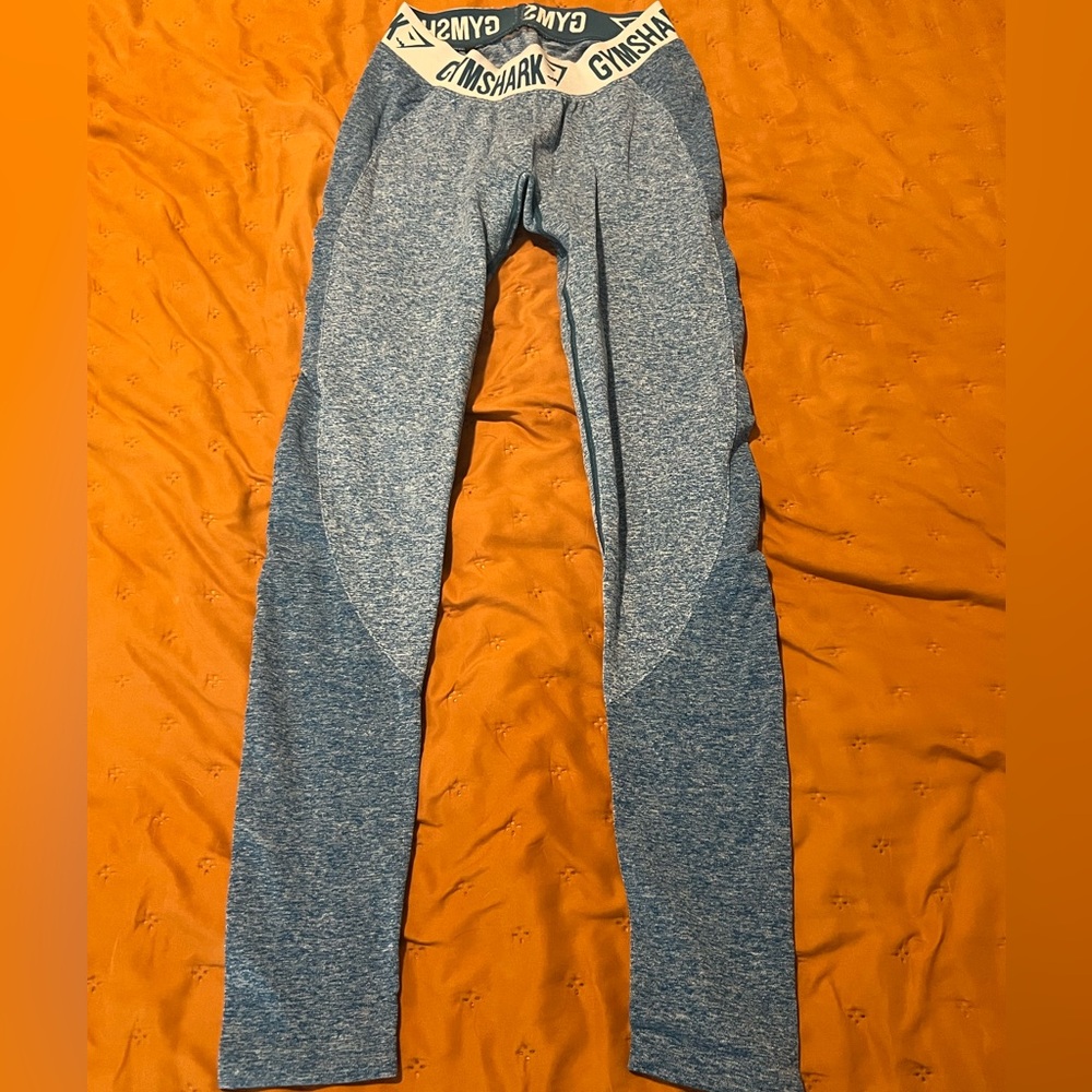 Gymshark blue/white leggings